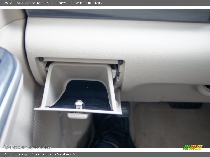 Clearwater Blue Metallic / Ivory 2012 Toyota Camry Hybrid XLE