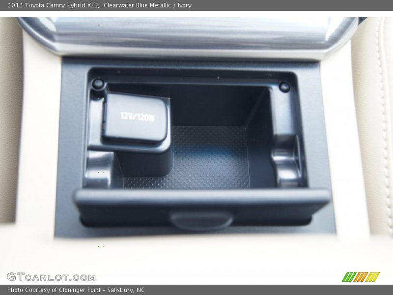 Clearwater Blue Metallic / Ivory 2012 Toyota Camry Hybrid XLE