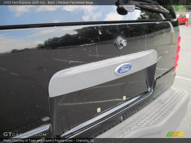 Black / Medium Parchment Beige 2003 Ford Explorer Sport XLS