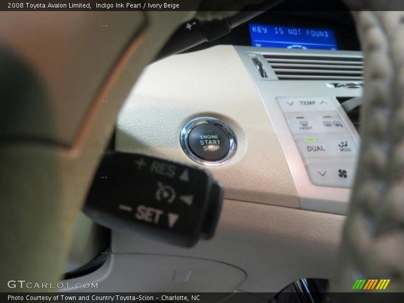 Indigo Ink Pearl / Ivory Beige 2008 Toyota Avalon Limited