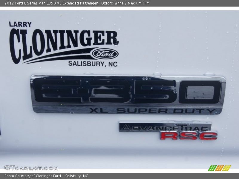 Oxford White / Medium Flint 2012 Ford E Series Van E350 XL Extended Passenger
