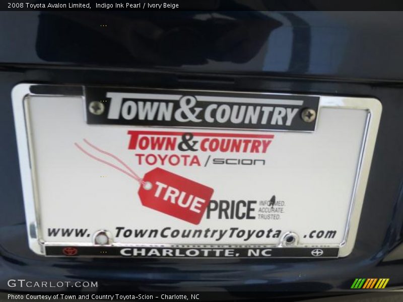 Indigo Ink Pearl / Ivory Beige 2008 Toyota Avalon Limited