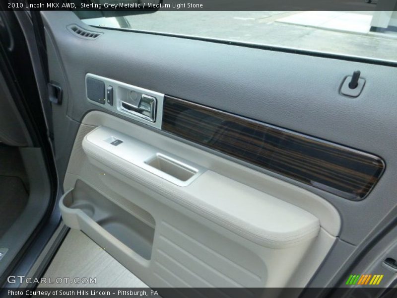 Sterling Grey Metallic / Medium Light Stone 2010 Lincoln MKX AWD