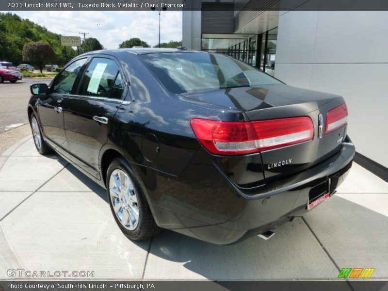 Tuxedo Black Metallic / Dark Charcoal 2011 Lincoln MKZ FWD