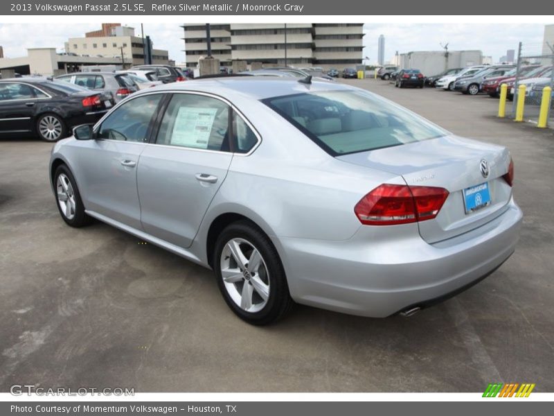 Reflex Silver Metallic / Moonrock Gray 2013 Volkswagen Passat 2.5L SE