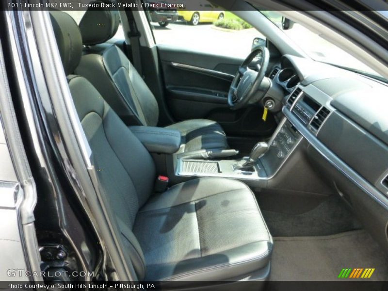 Tuxedo Black Metallic / Dark Charcoal 2011 Lincoln MKZ FWD