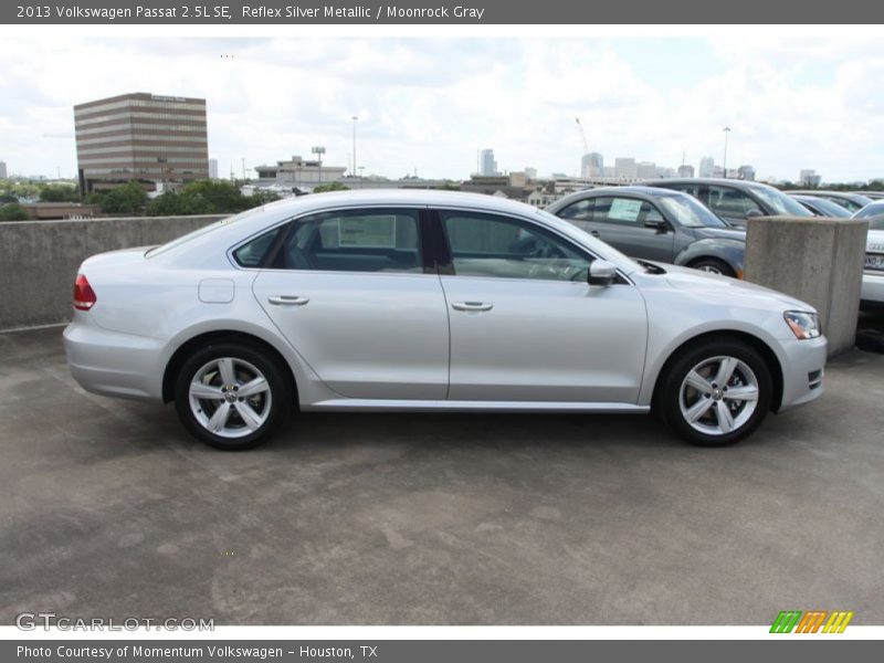 Reflex Silver Metallic / Moonrock Gray 2013 Volkswagen Passat 2.5L SE
