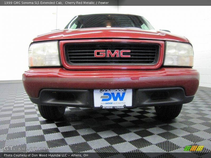 Cherry Red Metallic / Pewter 1999 GMC Sonoma SLS Extended Cab