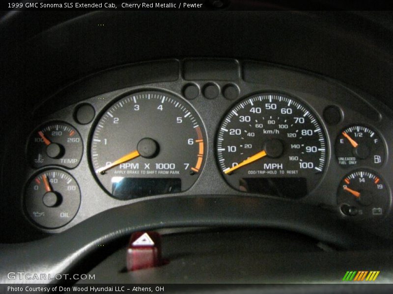  1999 Sonoma SLS Extended Cab SLS Extended Cab Gauges