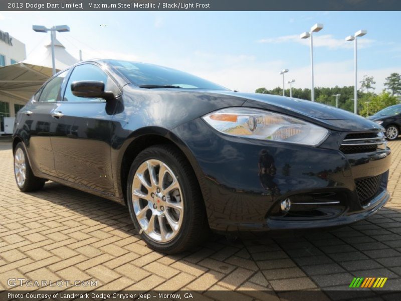Front 3/4 View of 2013 Dart Limited