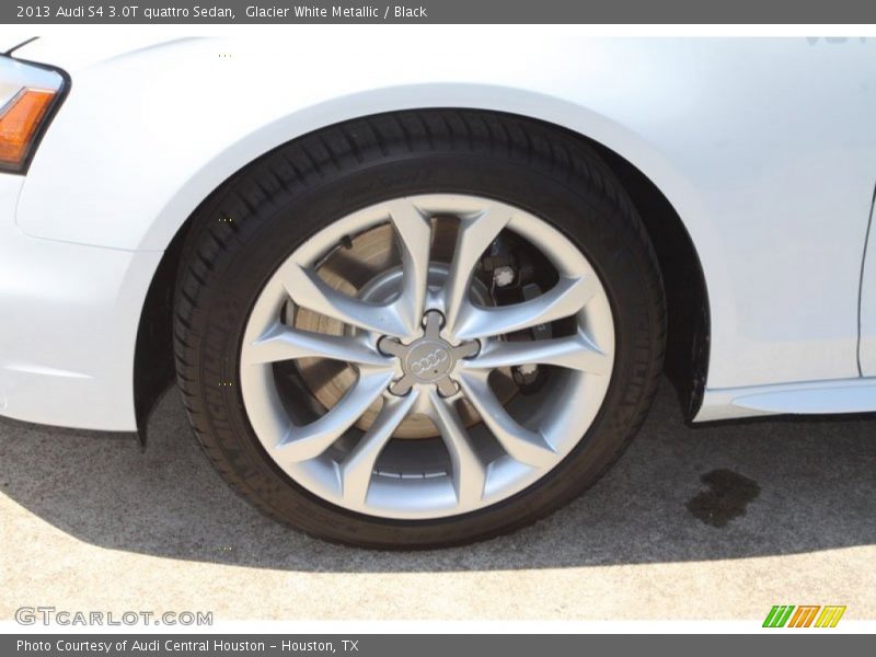 Glacier White Metallic / Black 2013 Audi S4 3.0T quattro Sedan