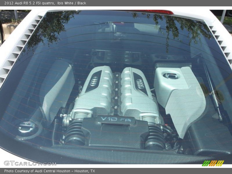  2012 R8 5.2 FSI quattro Engine - 5.2 Liter FSI DOHC 40-Valve VVT V10