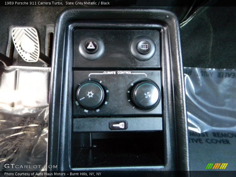 Controls of 1989 911 Carrera Turbo