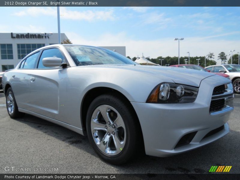 Bright Silver Metallic / Black 2012 Dodge Charger SE