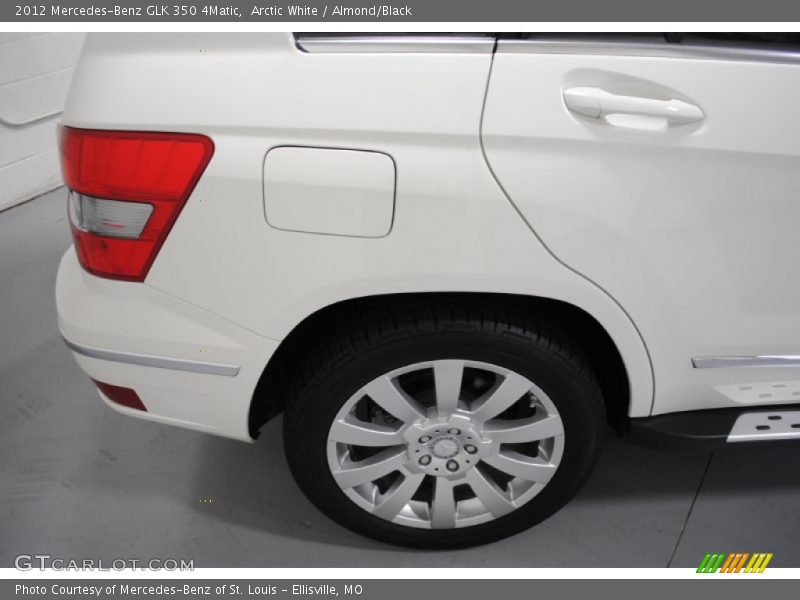 Arctic White / Almond/Black 2012 Mercedes-Benz GLK 350 4Matic