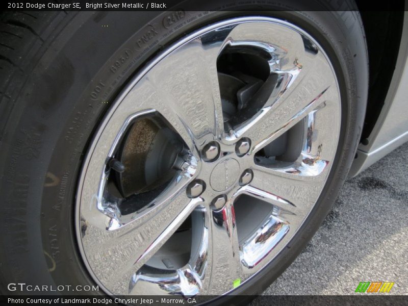 Bright Silver Metallic / Black 2012 Dodge Charger SE