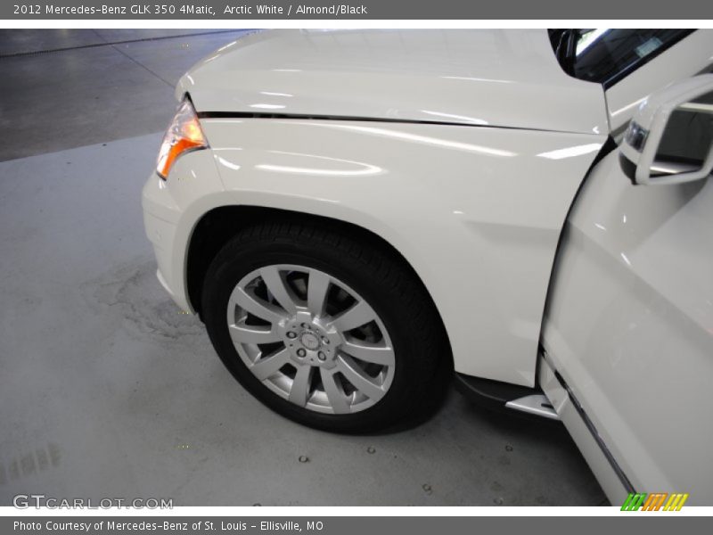 Arctic White / Almond/Black 2012 Mercedes-Benz GLK 350 4Matic