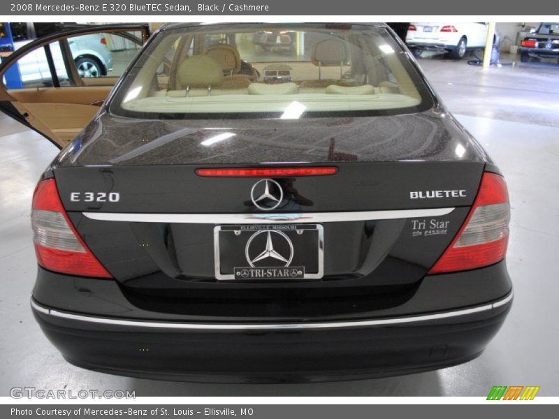 Black / Cashmere 2008 Mercedes-Benz E 320 BlueTEC Sedan