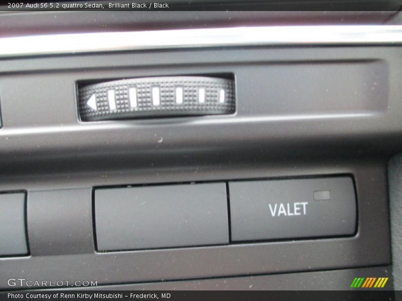 Brilliant Black / Black 2007 Audi S6 5.2 quattro Sedan