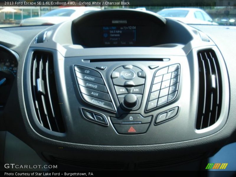 Oxford White / Charcoal Black 2013 Ford Escape SE 1.6L EcoBoost 4WD