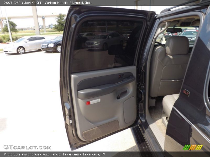 Carbon Metallic / Neutral/Shale 2003 GMC Yukon XL SLT
