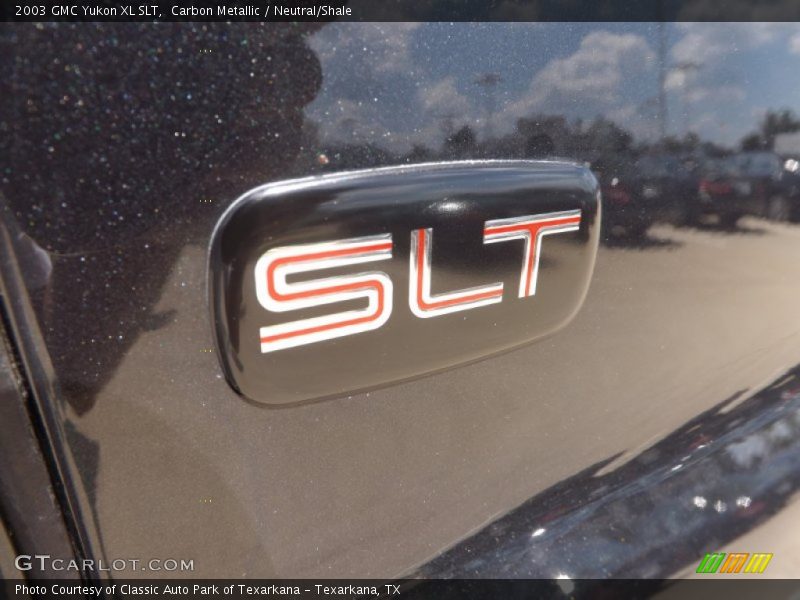 Carbon Metallic / Neutral/Shale 2003 GMC Yukon XL SLT