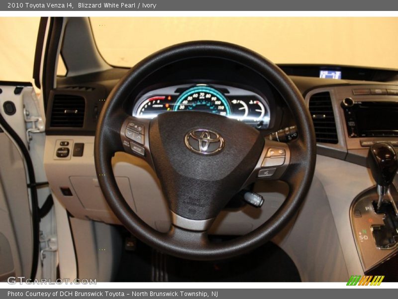 Blizzard White Pearl / Ivory 2010 Toyota Venza I4