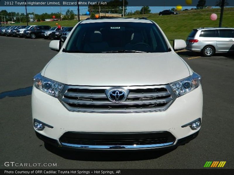 Blizzard White Pearl / Ash 2012 Toyota Highlander Limited
