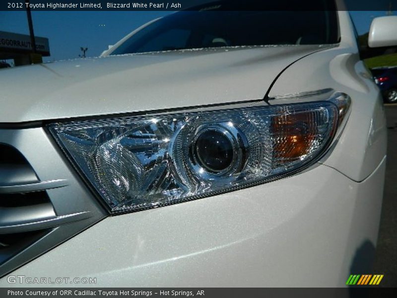 Blizzard White Pearl / Ash 2012 Toyota Highlander Limited