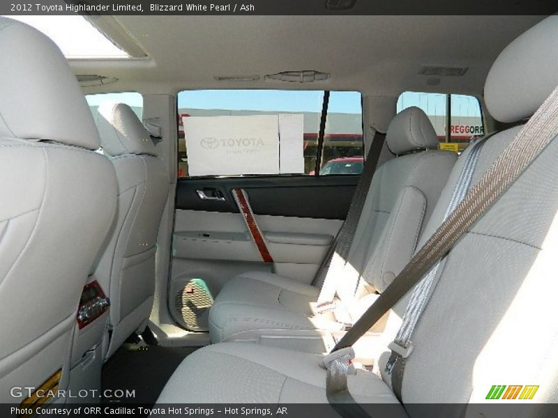 Blizzard White Pearl / Ash 2012 Toyota Highlander Limited