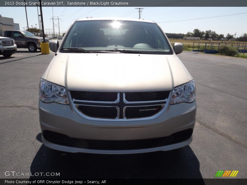 Sandstone / Black/Light Graystone 2013 Dodge Grand Caravan SXT
