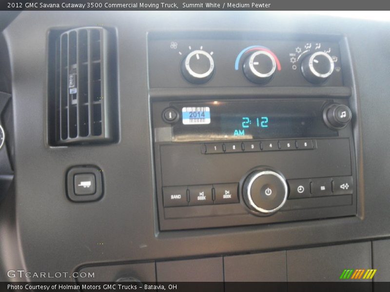 Summit White / Medium Pewter 2012 GMC Savana Cutaway 3500 Commercial Moving Truck