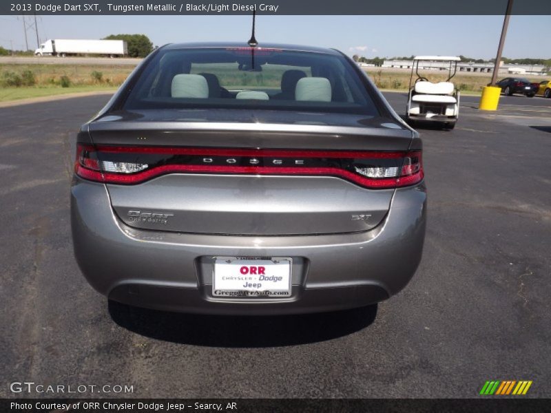 Tungsten Metallic / Black/Light Diesel Gray 2013 Dodge Dart SXT