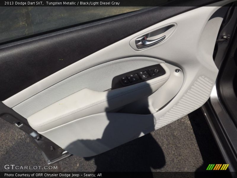 Tungsten Metallic / Black/Light Diesel Gray 2013 Dodge Dart SXT