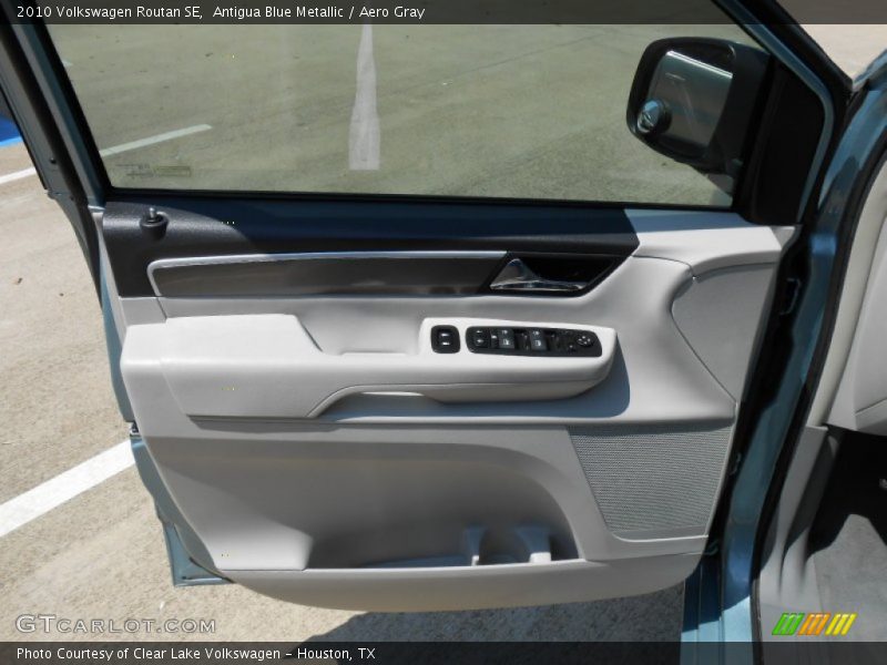 Antigua Blue Metallic / Aero Gray 2010 Volkswagen Routan SE