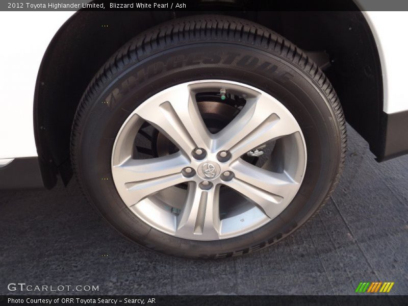 Blizzard White Pearl / Ash 2012 Toyota Highlander Limited