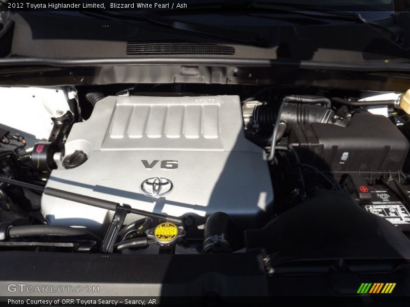 Blizzard White Pearl / Ash 2012 Toyota Highlander Limited