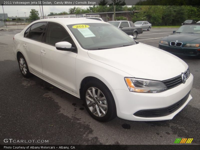 Candy White / Cornsilk Beige 2011 Volkswagen Jetta SE Sedan