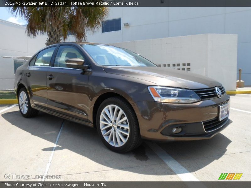 Toffee Brown Metallic / Cornsilk Beige 2013 Volkswagen Jetta TDI Sedan