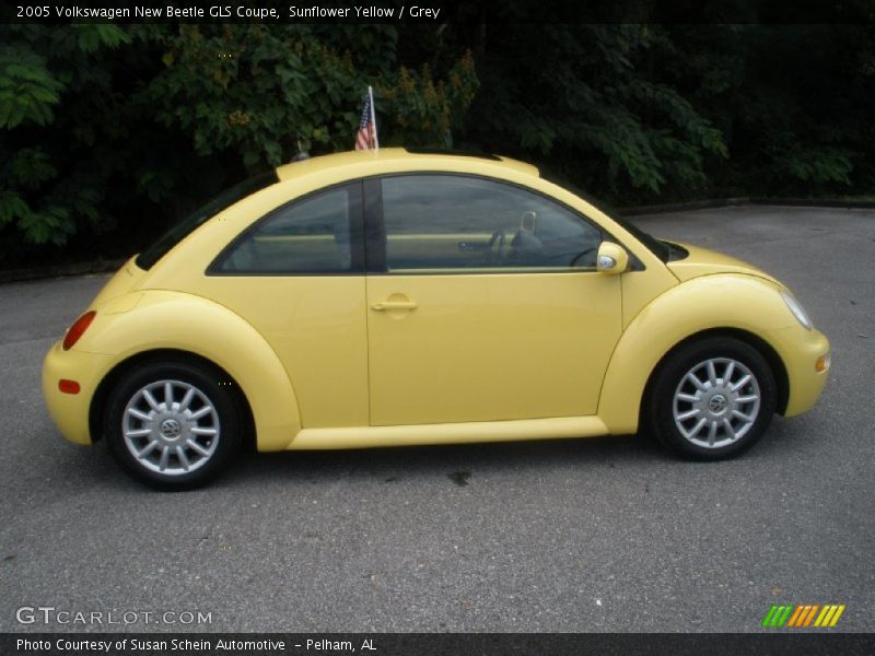 Sunflower Yellow / Grey 2005 Volkswagen New Beetle GLS Coupe