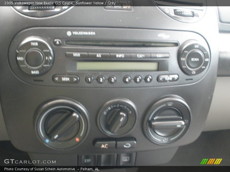 Sunflower Yellow / Grey 2005 Volkswagen New Beetle GLS Coupe
