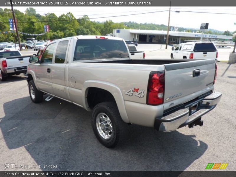 Silver Birch / Dark Charcoal 2004 Chevrolet Silverado 2500HD LS Extended Cab 4x4