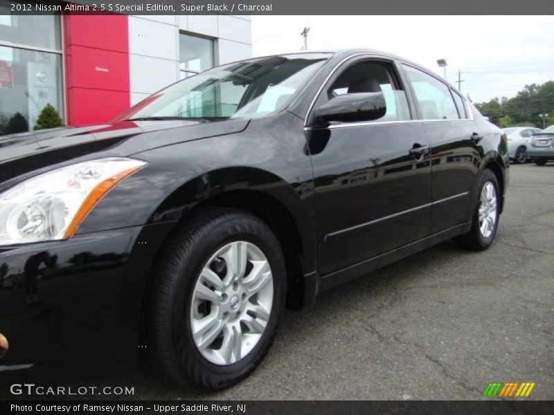 Super Black / Charcoal 2012 Nissan Altima 2.5 S Special Edition