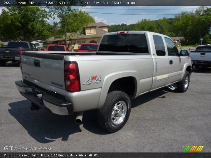 Silver Birch / Dark Charcoal 2004 Chevrolet Silverado 2500HD LS Extended Cab 4x4
