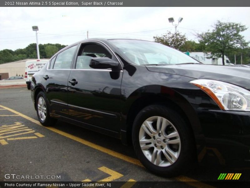 Super Black / Charcoal 2012 Nissan Altima 2.5 S Special Edition