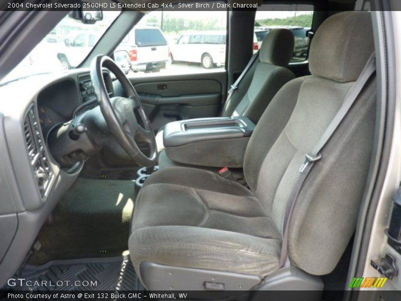 Silver Birch / Dark Charcoal 2004 Chevrolet Silverado 2500HD LS Extended Cab 4x4