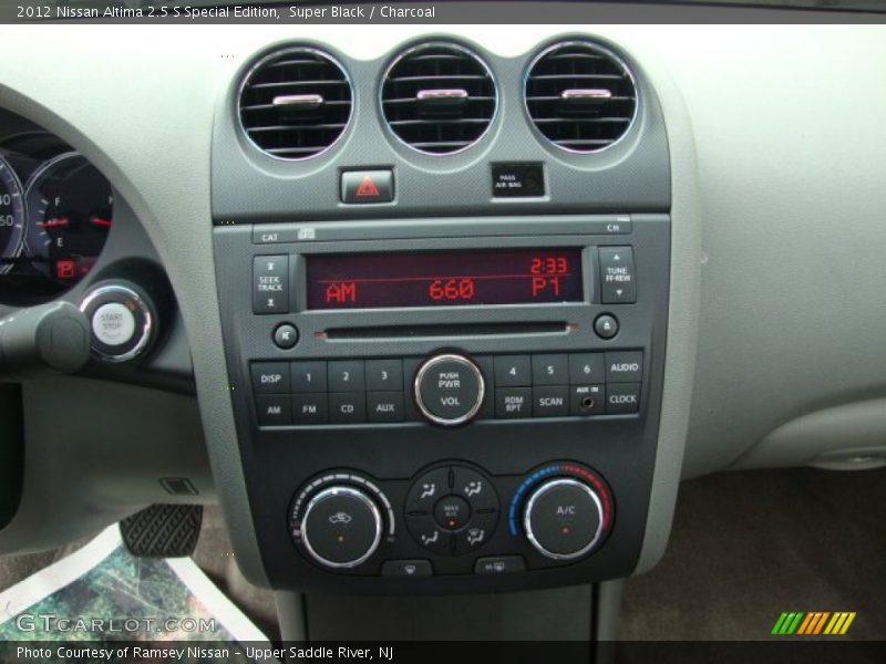 Super Black / Charcoal 2012 Nissan Altima 2.5 S Special Edition
