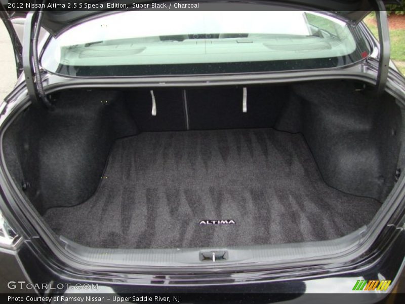 Super Black / Charcoal 2012 Nissan Altima 2.5 S Special Edition