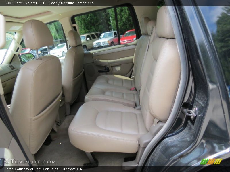 Black / Medium Parchment 2004 Ford Explorer XLT