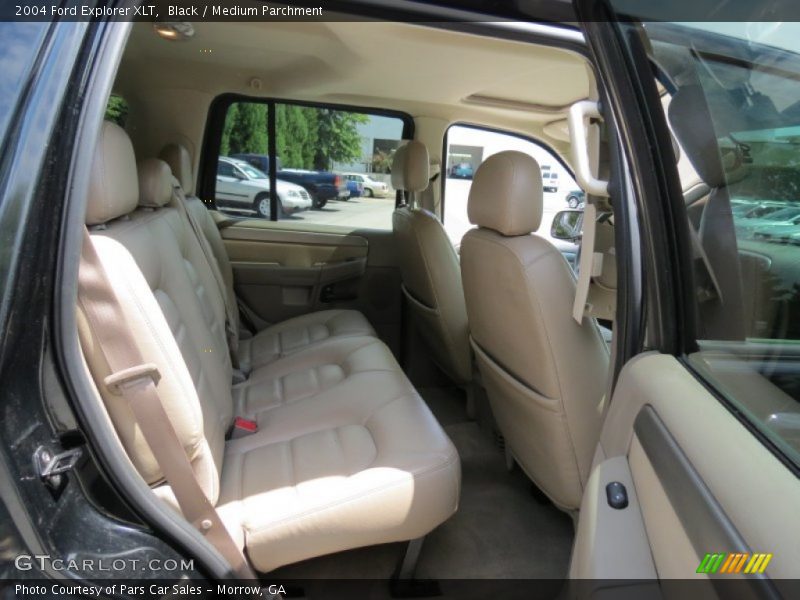 Black / Medium Parchment 2004 Ford Explorer XLT